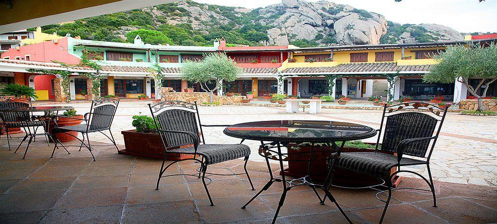 Hotel Residence Rena Bianca Baja Sardinia Exterior photo
