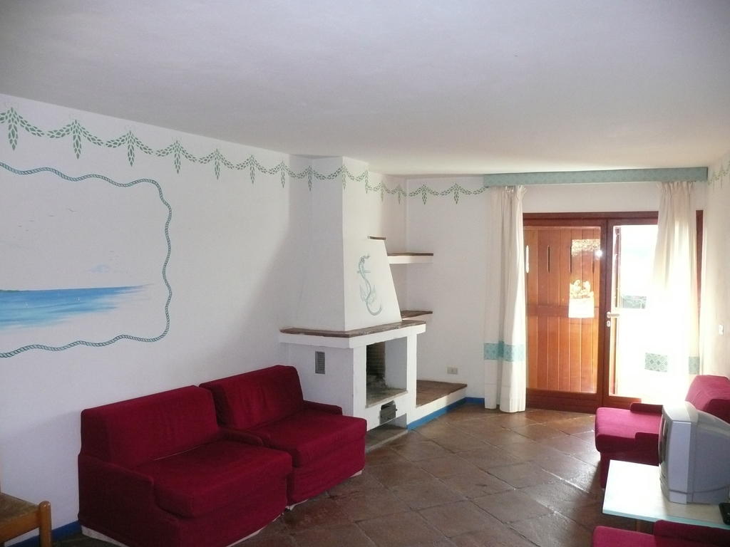 Hotel Residence Rena Bianca Baja Sardinia Room photo